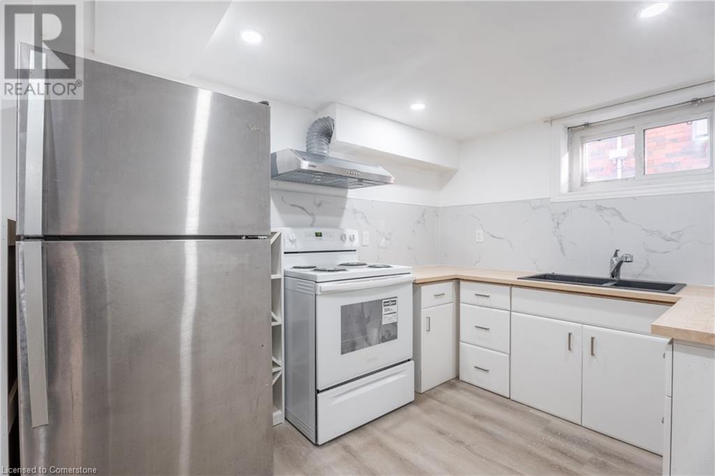 191 West 2nd Street Unit# Lower, Hamilton, Ontario  L9C 3G2 - Photo 12 - 40676490