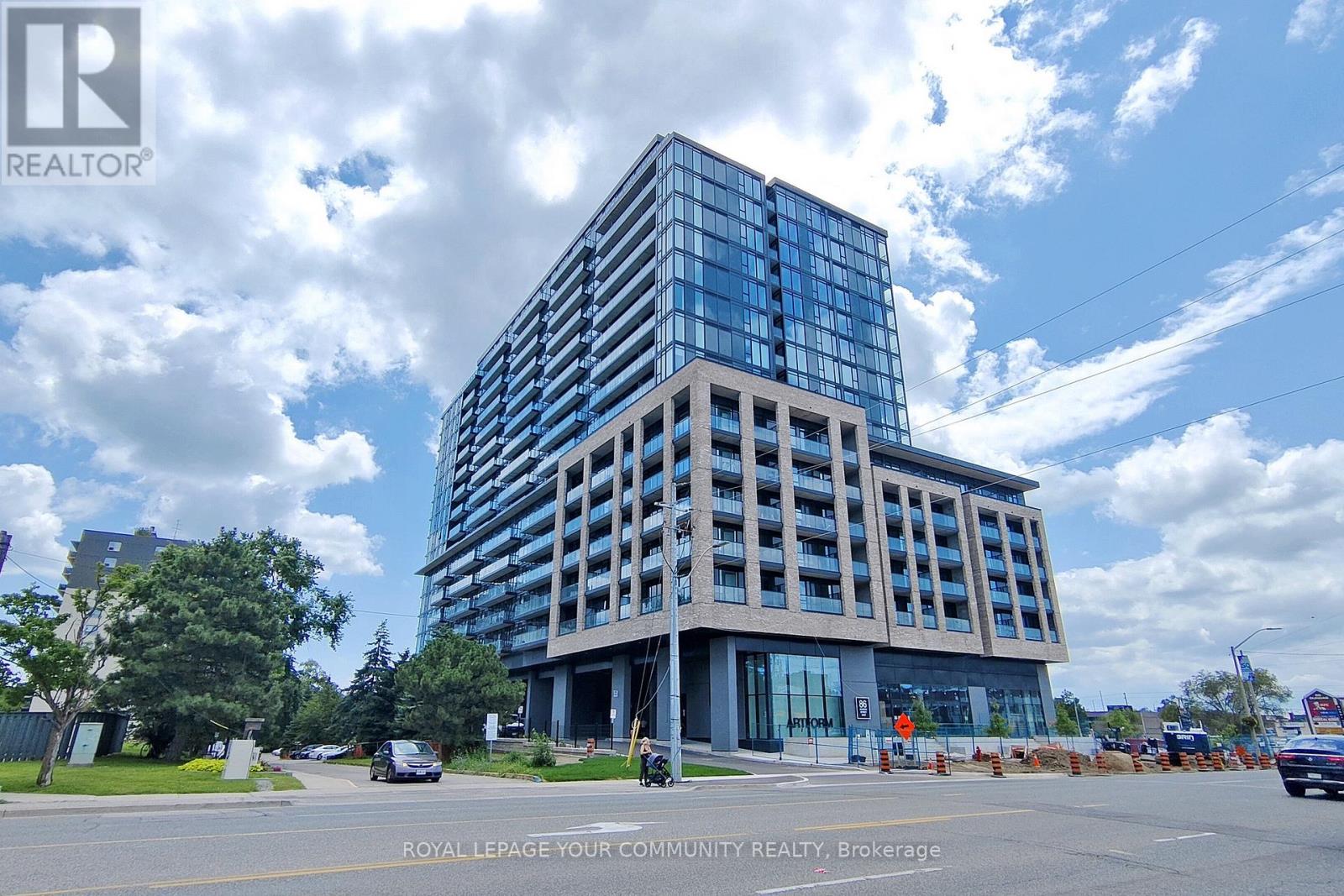 1621 - 86 Dundas Street E, Mississauga, Ontario  L5A 1W4 - Photo 2 - W10426651