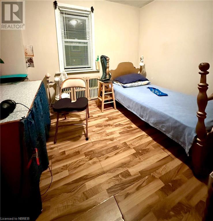 230 Third Avenue W, North Bay, Ontario  P1B 3M4 - Photo 5 - 40678539