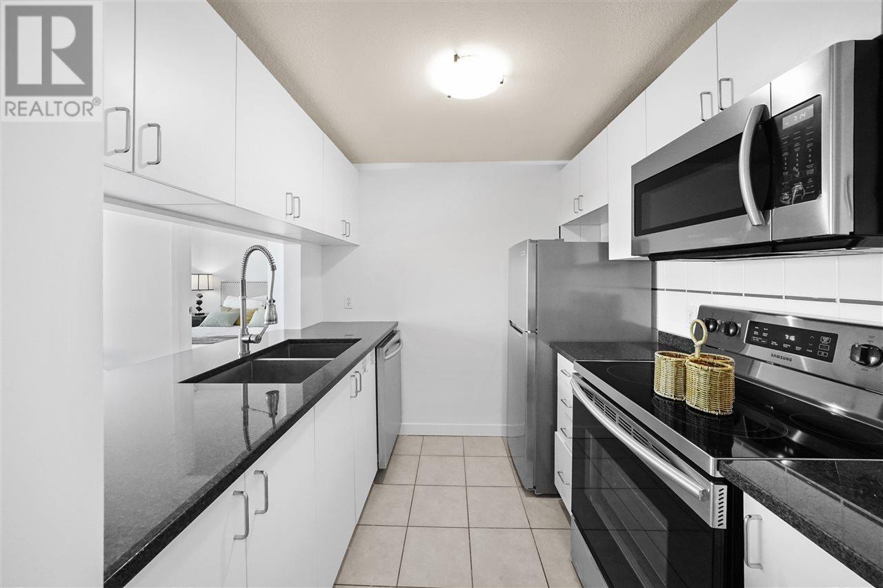 Listing Picture 4 of 9 : 2308 438 SEYMOUR STREET, Vancouver / 溫哥華 - 魯藝地產 Yvonne Lu Group - MLS Medallion Club Member