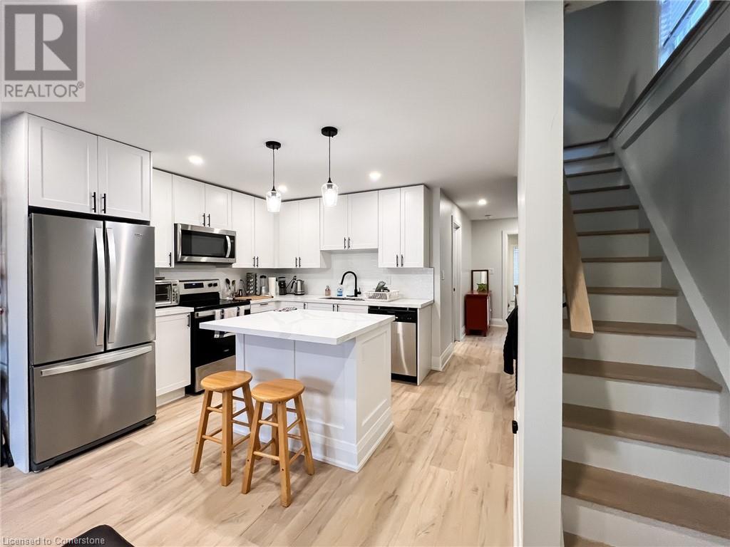 366 JOHN Street N Unit# 2, Hamilton, Ontario