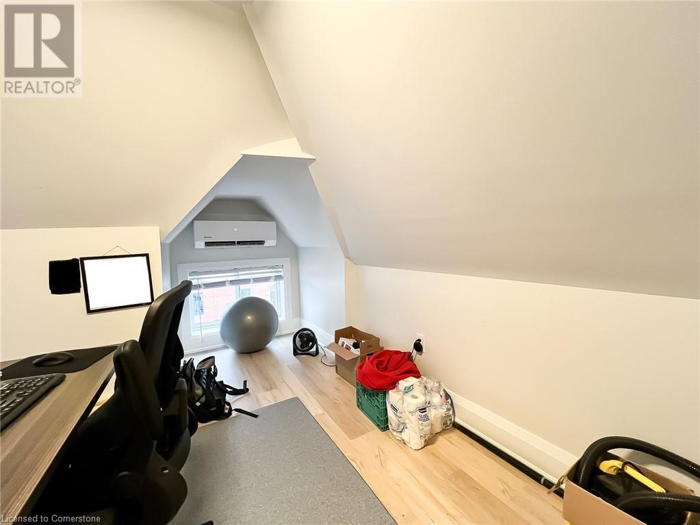 366 John Street N Unit# 2, Hamilton, Ontario  L8L 4R1 - Photo 11 - 40678576