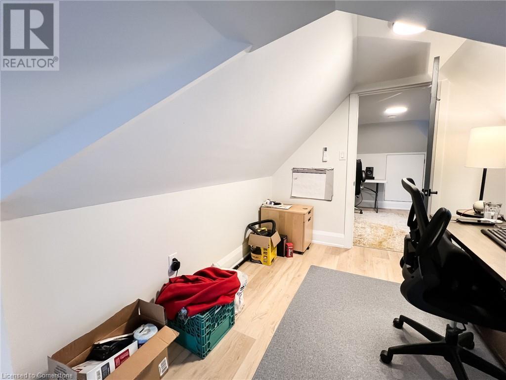 366 John Street N Unit# 2, Hamilton, Ontario  L8L 4R1 - Photo 12 - 40678576