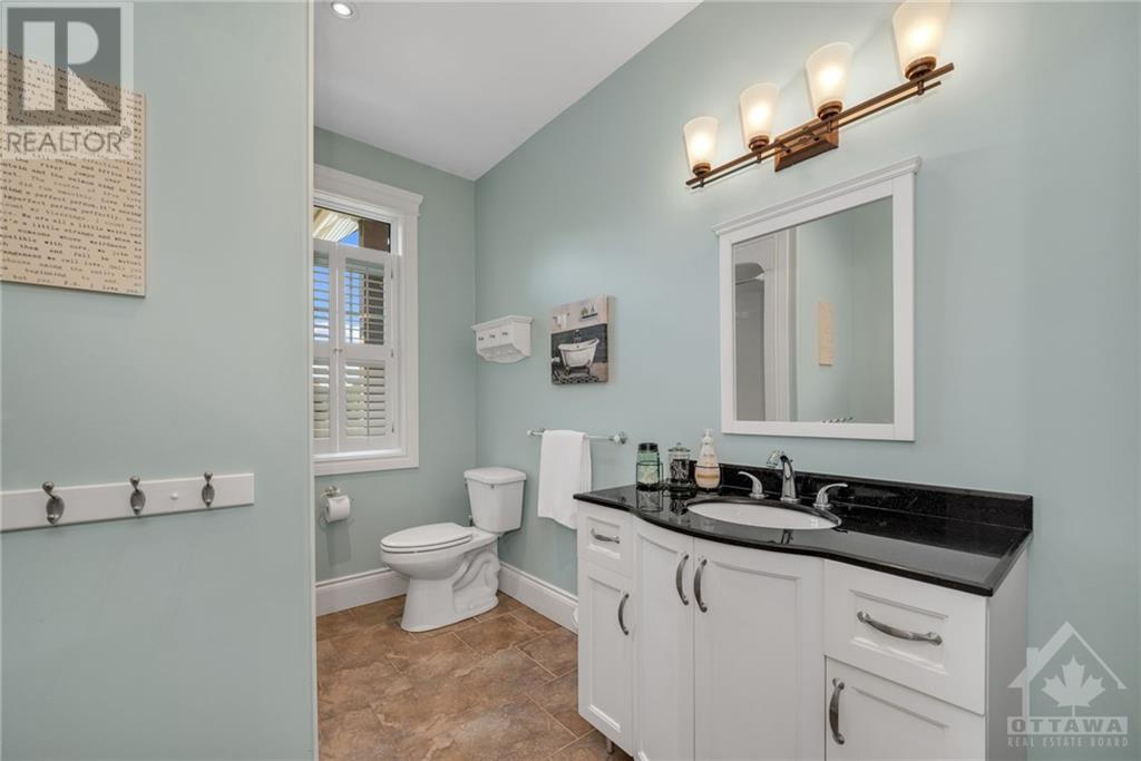 37 Fairhaven Place, Mcnab/braeside, Ontario  K7S 0B7 - Photo 14 - X10428613