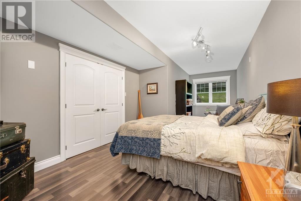 37 Fairhaven Place, Mcnab/braeside, Ontario  K7S 0B7 - Photo 18 - X10428613