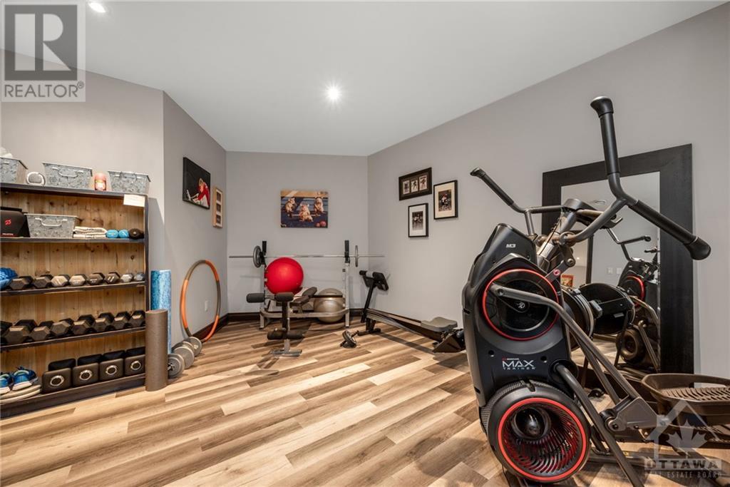 37 Fairhaven Place, Mcnab/braeside, Ontario  K7S 0B7 - Photo 21 - X10428613