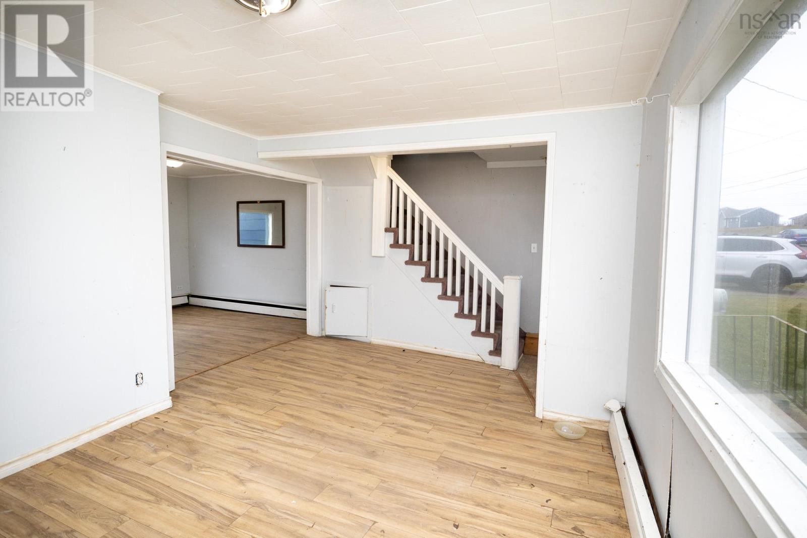 19/21 Tenth Street, Glace Bay, Nova Scotia  B1A 4L6 - Photo 10 - 202423889