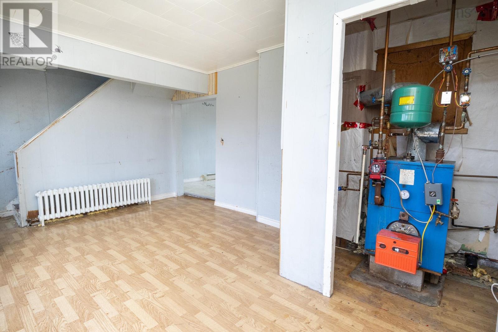 19/21 Tenth Street, Glace Bay, Nova Scotia  B1A 4L6 - Photo 38 - 202423889