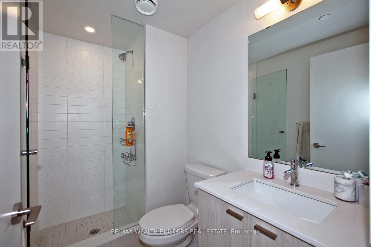 1213w - 27 Bathurst Street, Toronto, Ontario  M5V 1C1 - Photo 21 - C10428572