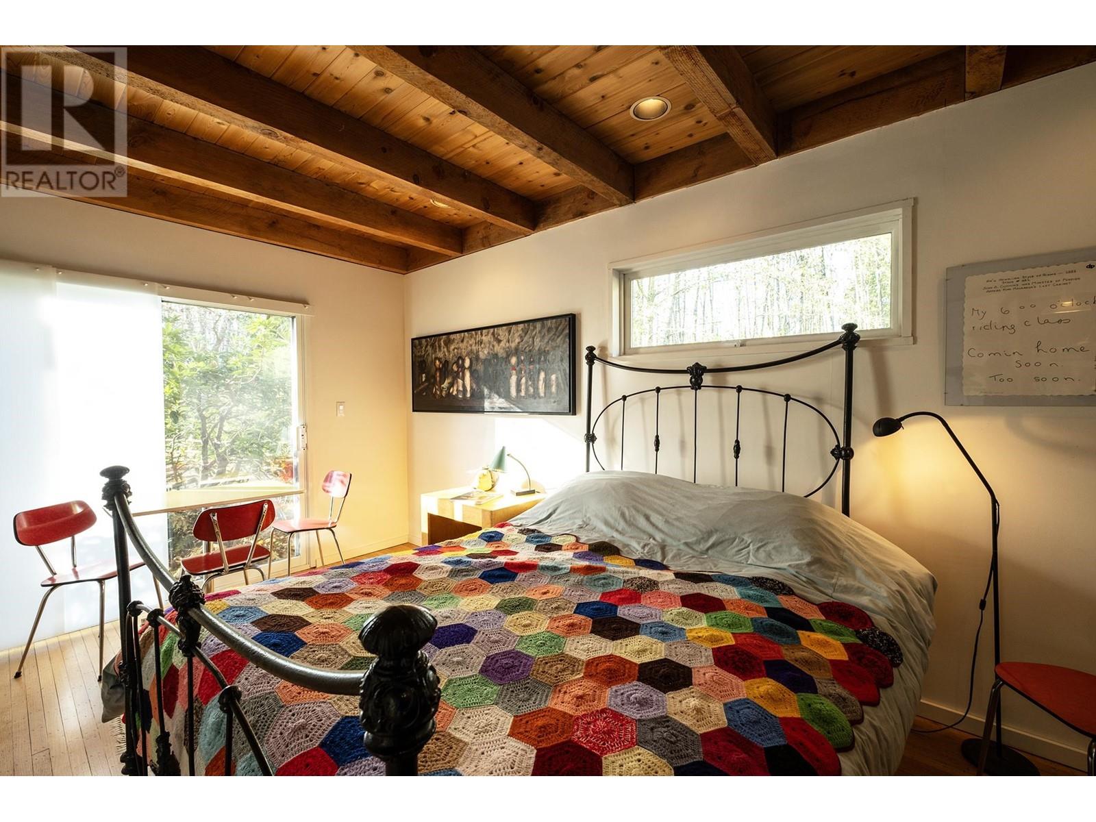 896 Charman Road, Gibsons, British Columbia  V0N 1V4 - Photo 19 - R2944980