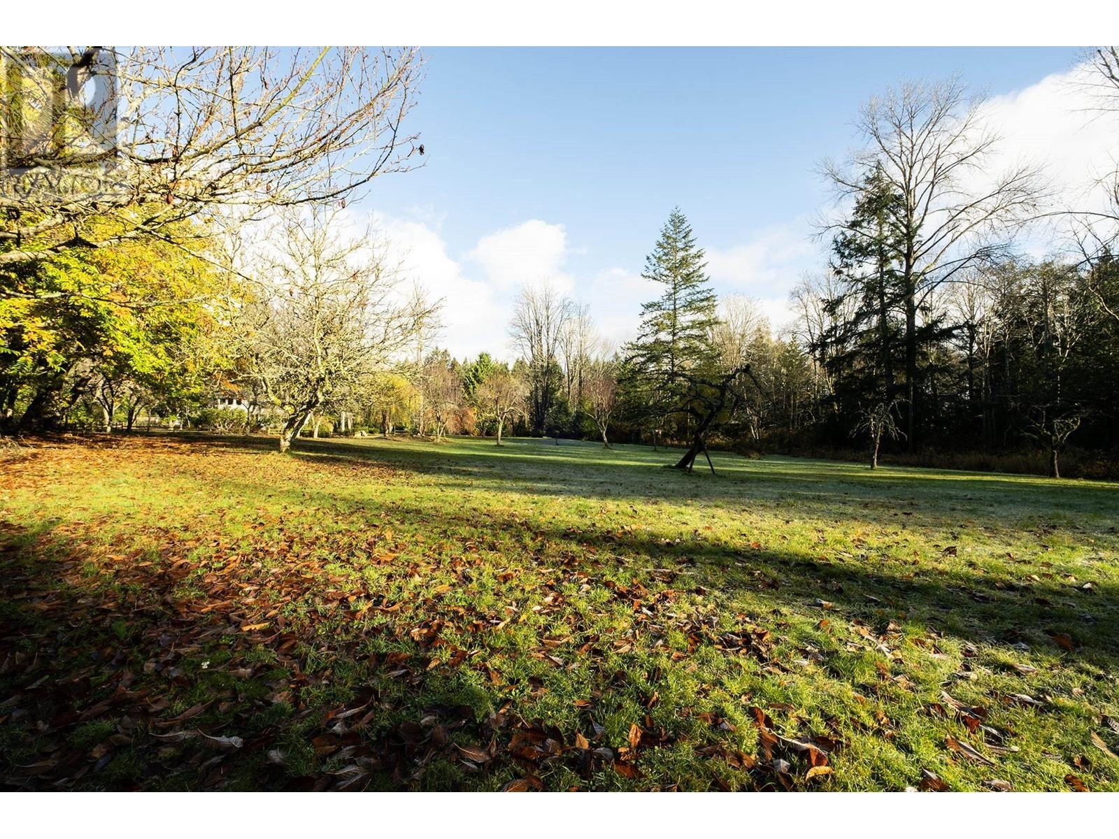 896 Charman Road, Gibsons, British Columbia  V0N 1V4 - Photo 3 - R2944980