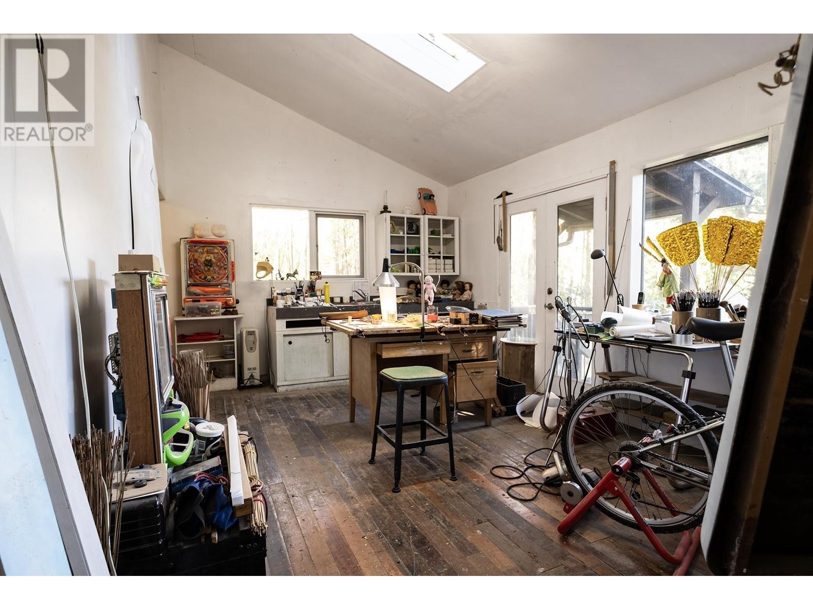 896 Charman Road, Gibsons, British Columbia  V0N 1V4 - Photo 32 - R2944980