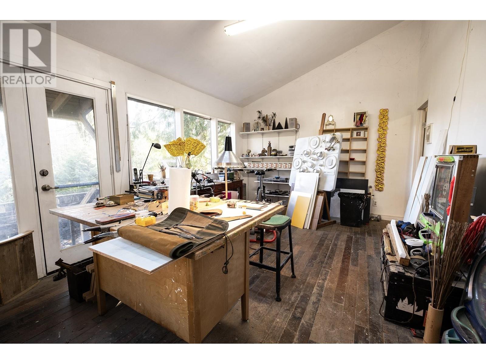 896 Charman Road, Gibsons, British Columbia  V0N 1V4 - Photo 33 - R2944980