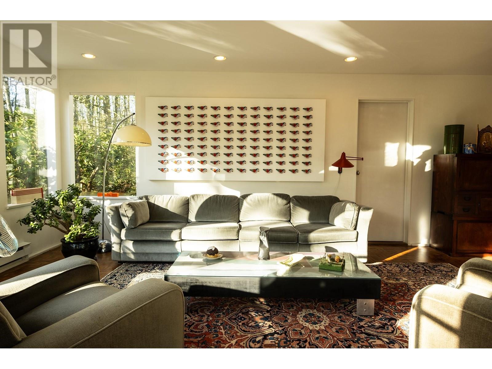 896 Charman Road, Gibsons, British Columbia  V0N 1V4 - Photo 6 - R2944980