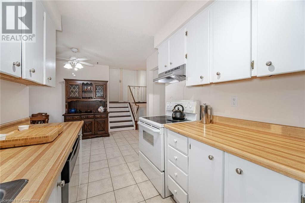 51 Monteagle Court, Hamilton, Ontario  L9C 6Y1 - Photo 19 - 40678584