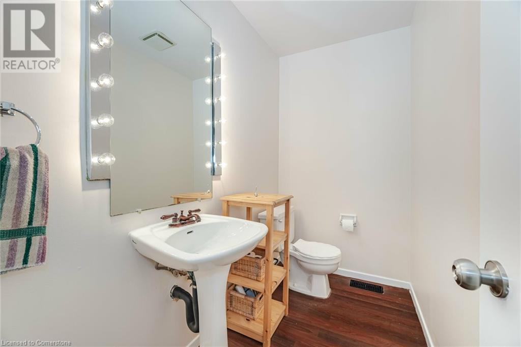 51 Monteagle Court, Hamilton, Ontario  L9C 6Y1 - Photo 20 - 40678584