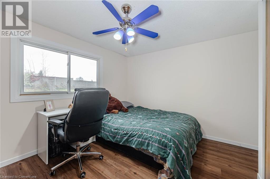 51 Monteagle Court, Hamilton, Ontario  L9C 6Y1 - Photo 26 - 40678584