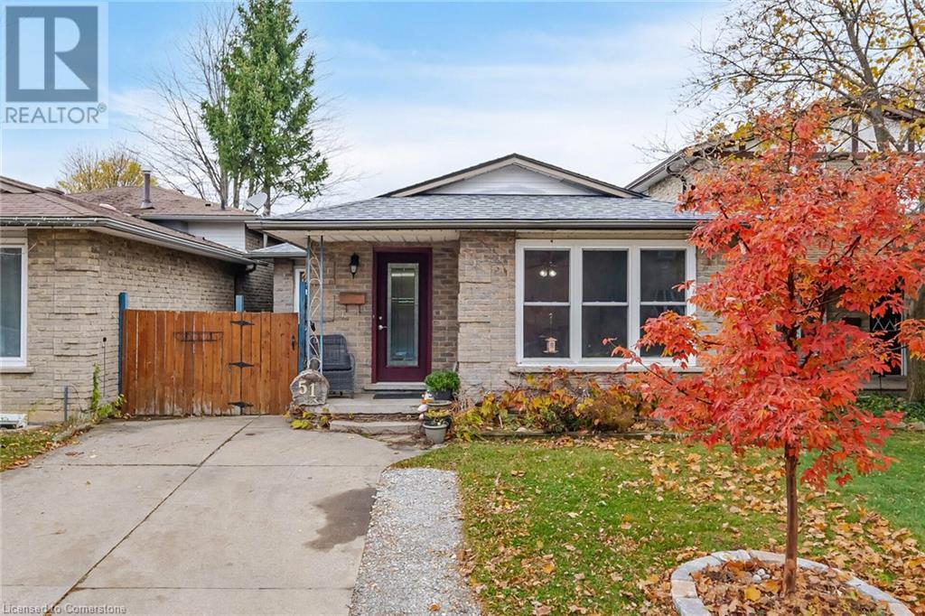 51 Monteagle Court, Hamilton, Ontario  L9C 6Y1 - Photo 1 - 40678584