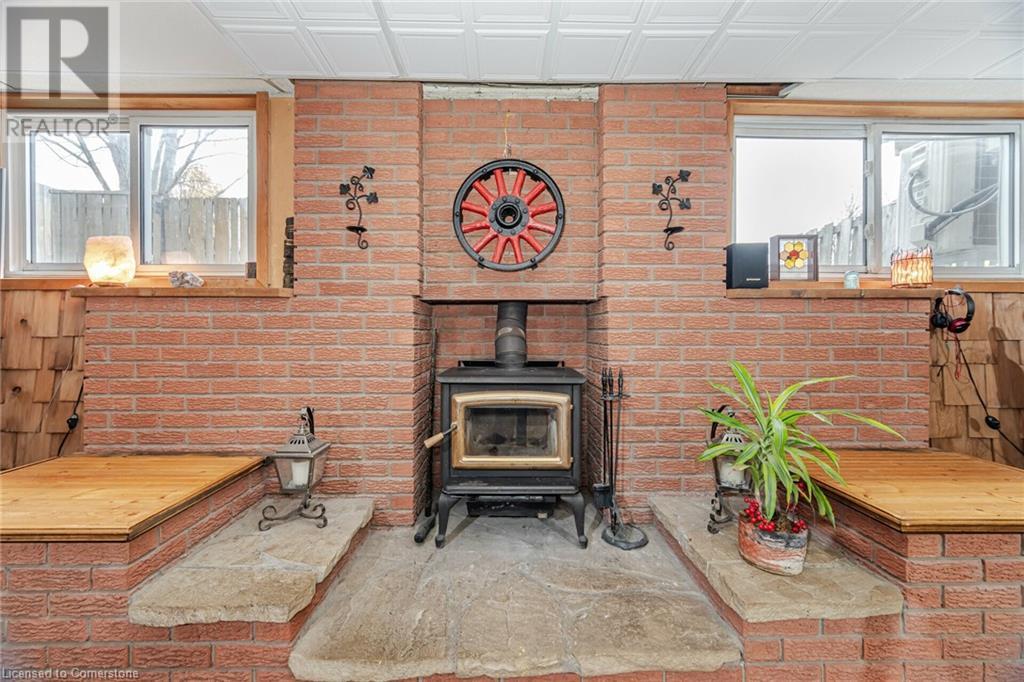 51 Monteagle Court, Hamilton, Ontario  L9C 6Y1 - Photo 34 - 40678584