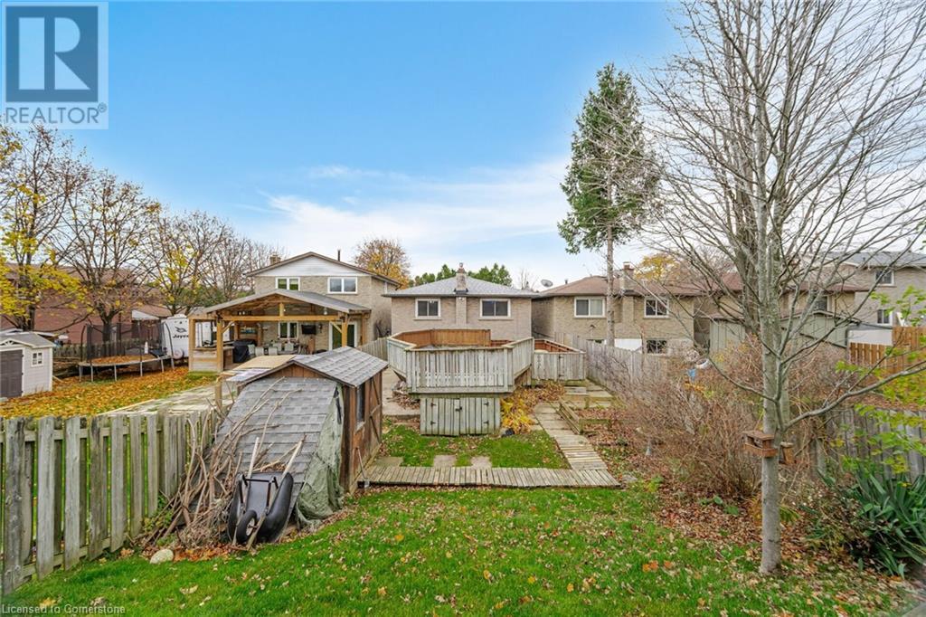 51 Monteagle Court, Hamilton, Ontario  L9C 6Y1 - Photo 49 - 40678584