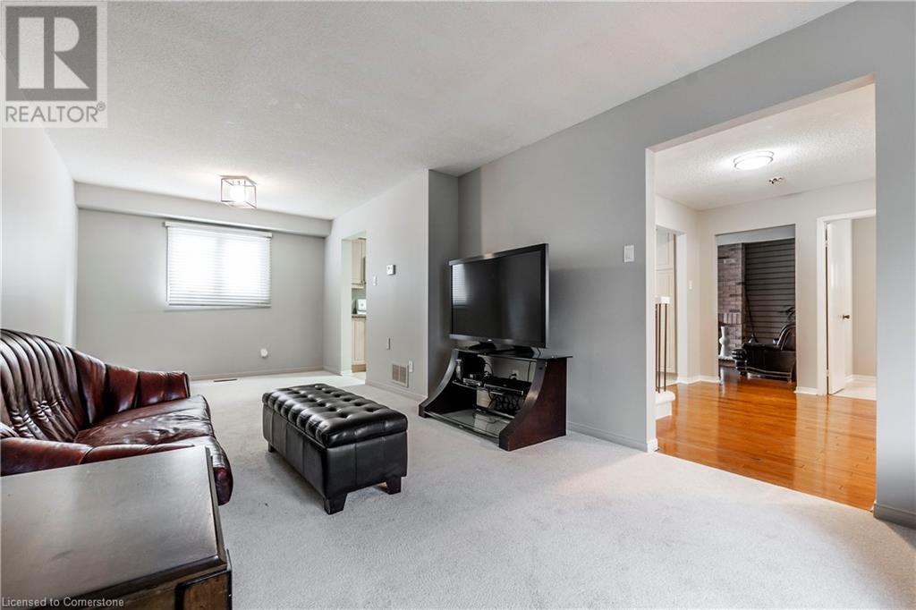 2031 Headon Forest Drive, Burlington, Ontario  L7M 2M2 - Photo 12 - 40678489