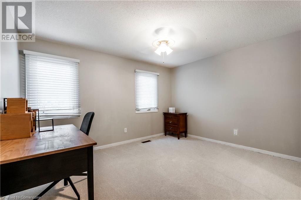2031 Headon Forest Drive, Burlington, Ontario  L7M 2M2 - Photo 15 - 40678489