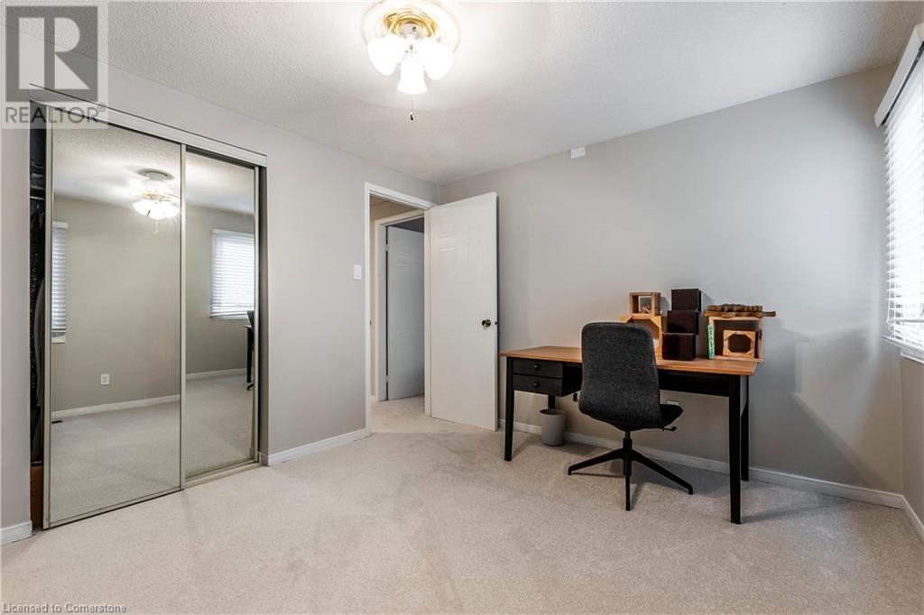 2031 Headon Forest Drive, Burlington, Ontario  L7M 2M2 - Photo 16 - 40678489