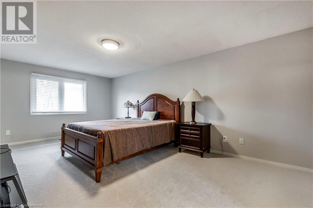 2031 Headon Forest Drive, Burlington, Ontario  L7M 2M2 - Photo 19 - 40678489