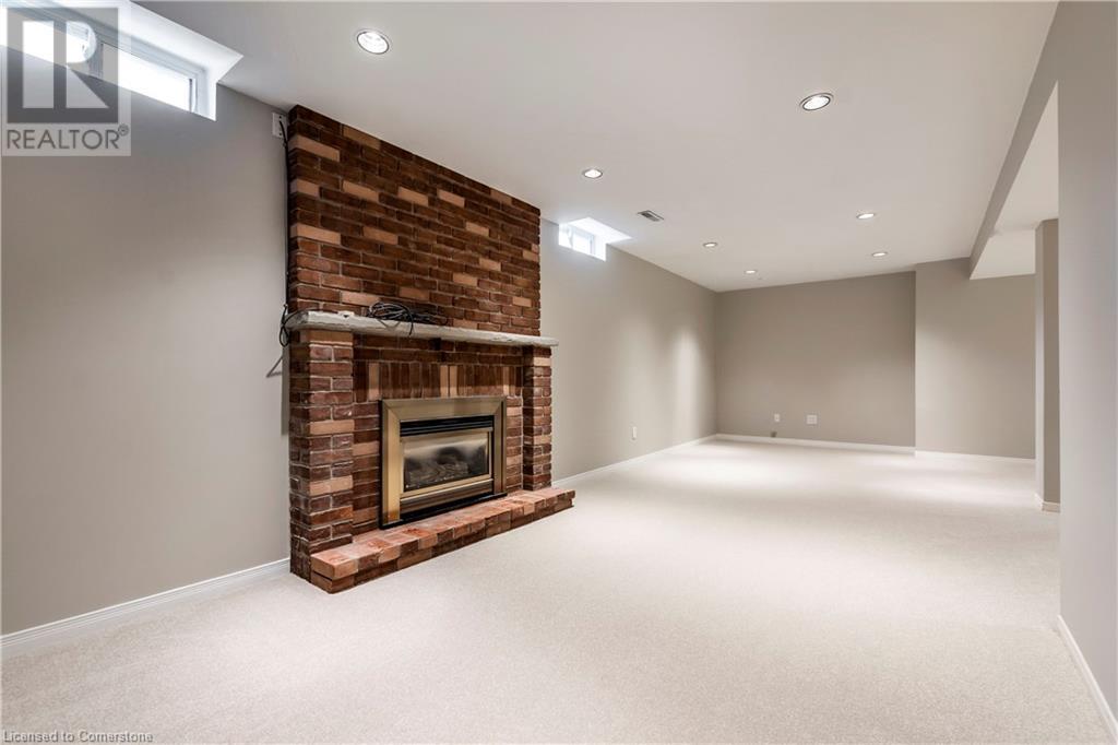 2031 Headon Forest Drive, Burlington, Ontario  L7M 2M2 - Photo 22 - 40678489
