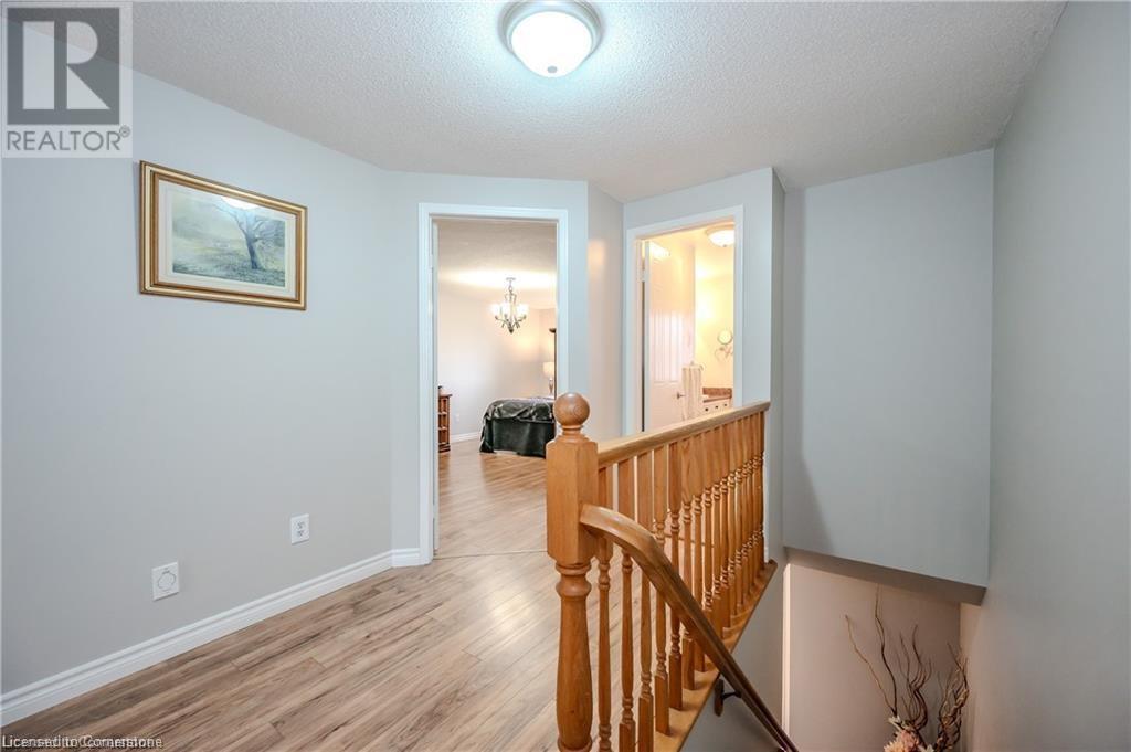395 Downsview Place, Waterloo, Ontario  N2K 3W6 - Photo 16 - 40678637