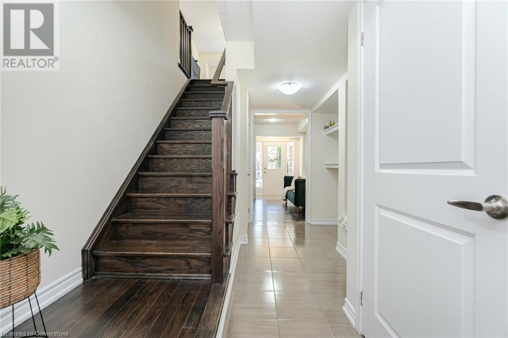 106 Lemieux Court, Milton, Ontario  L9E 1E9 - Photo 6 - 40678583