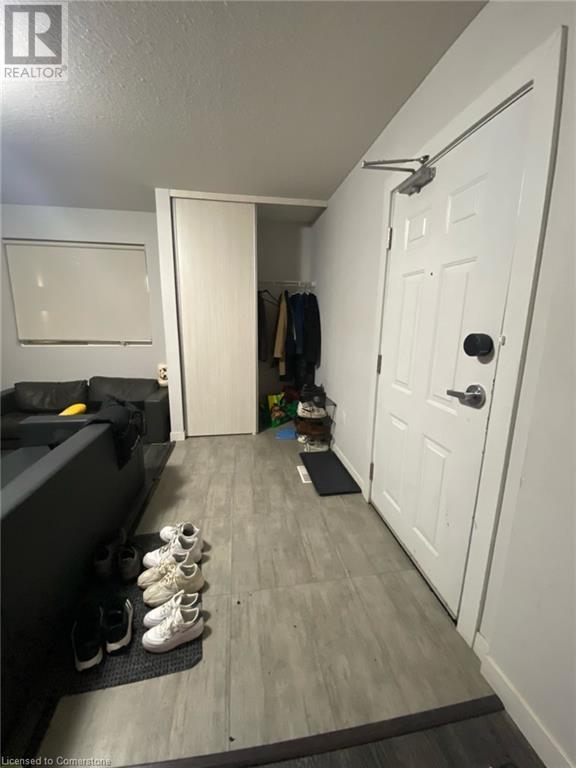 338 Albert Street Unit# 112, Room 3, Waterloo, Ontario  N2L 0G8 - Photo 10 - 40678479