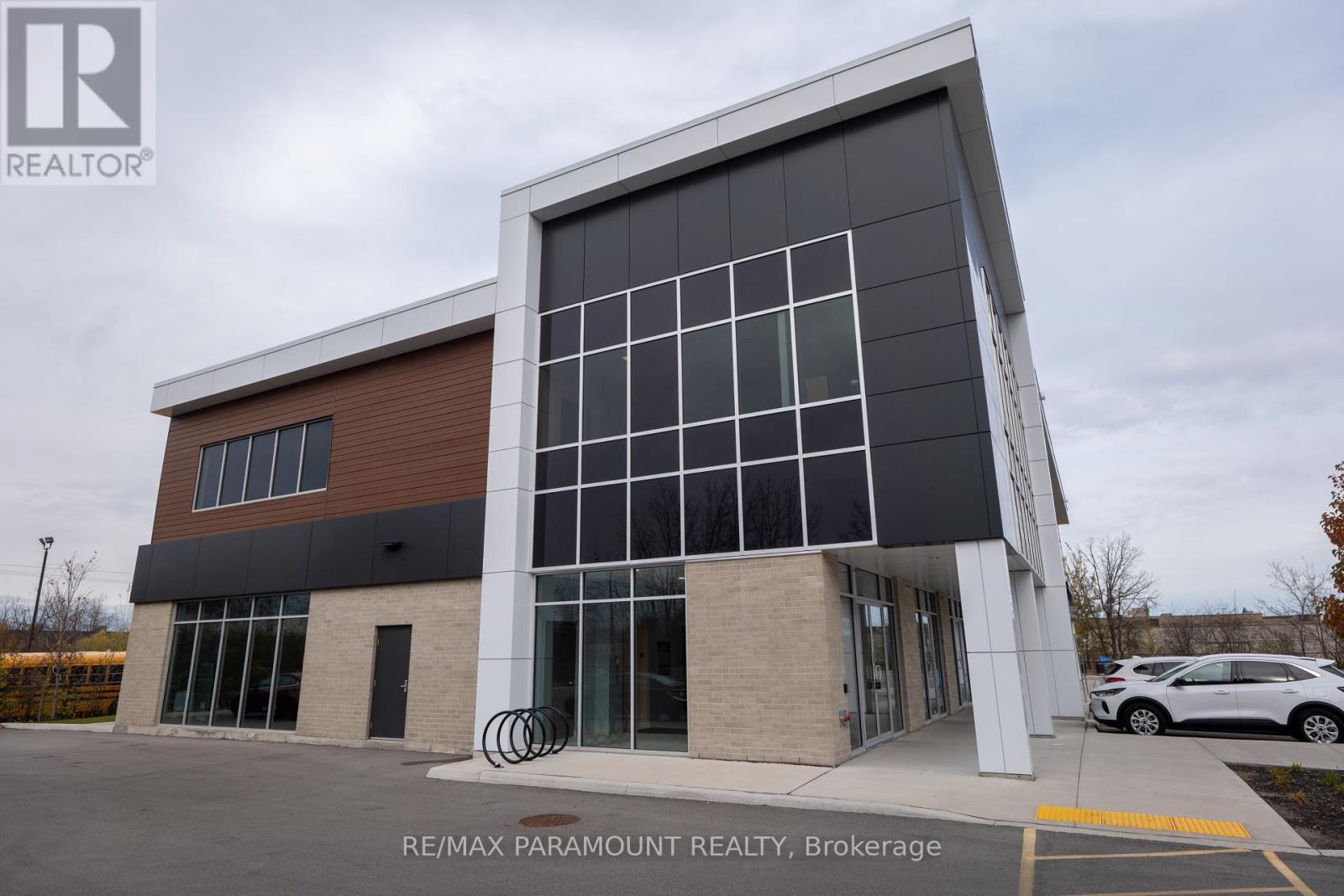 Property at 208 - 454 HESPELER ROAD image 3