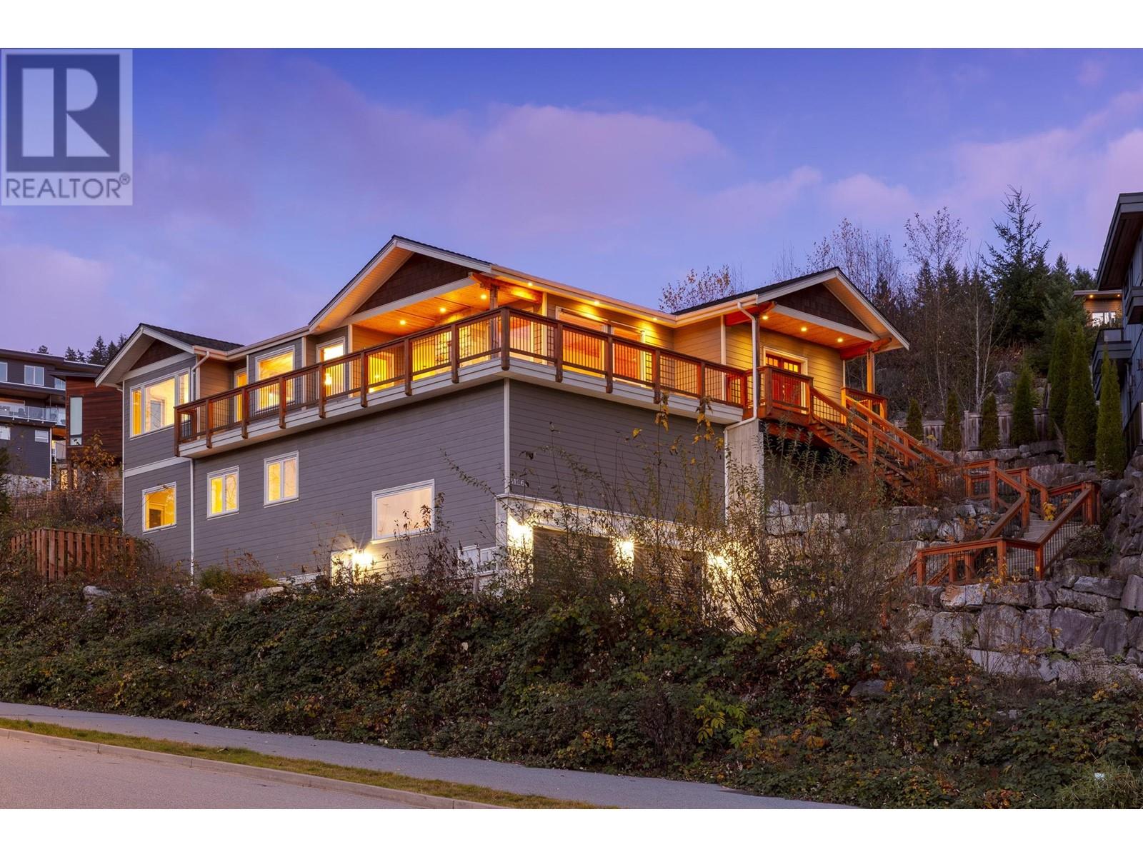 41260 ROCKRIDGE PLACE, Squamish, British Columbia