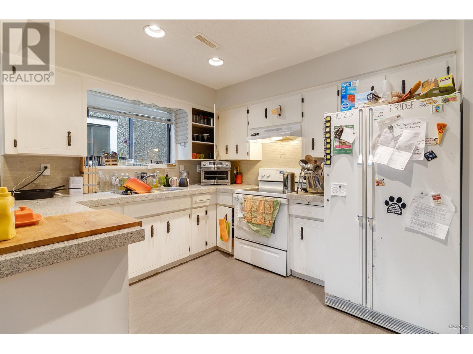 2752 Grant Street, Vancouver, British Columbia  V5K 3H2 - Photo 17 - R2945004