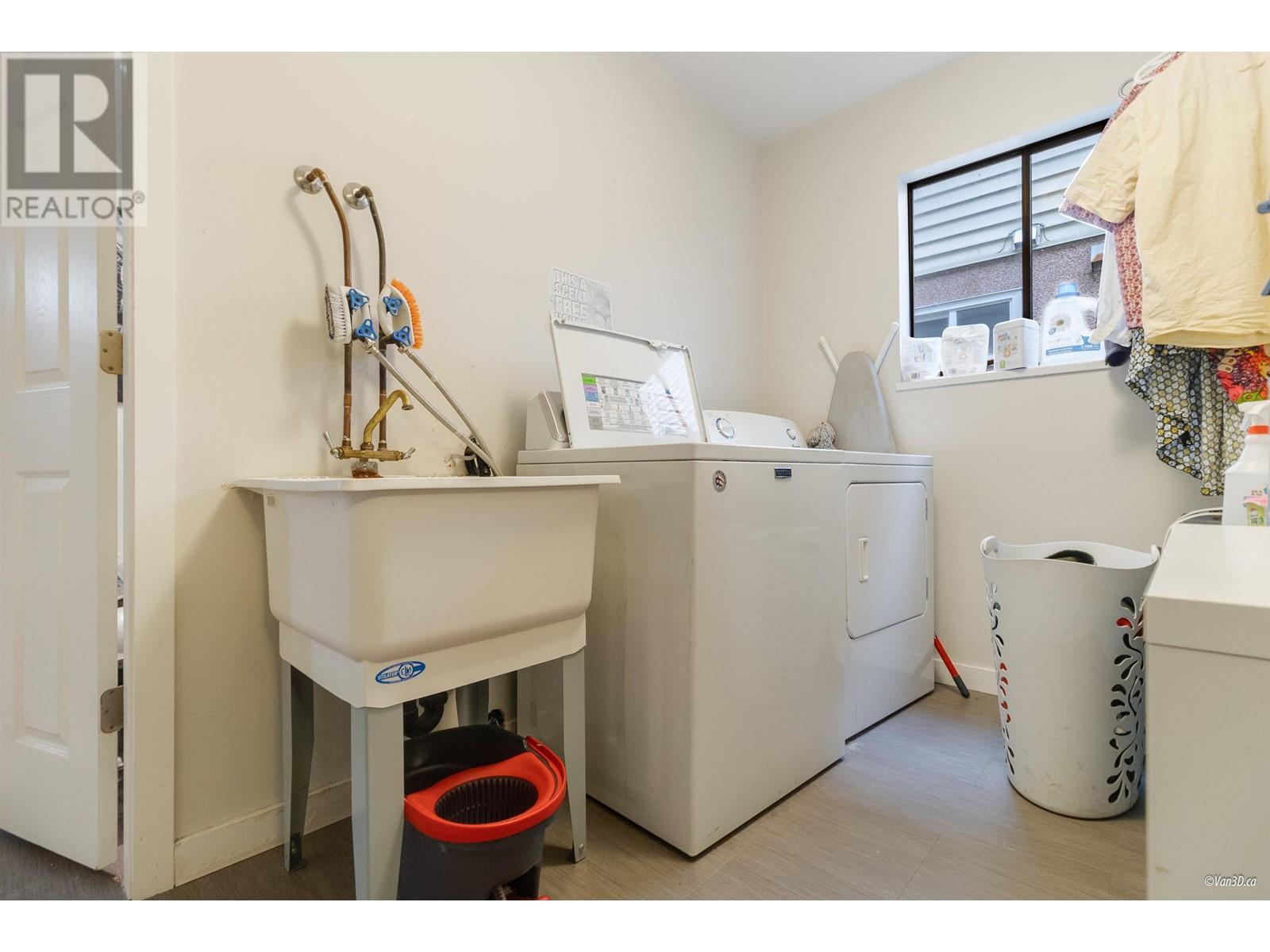 2752 Grant Street, Vancouver, British Columbia  V5K 3H2 - Photo 25 - R2945004