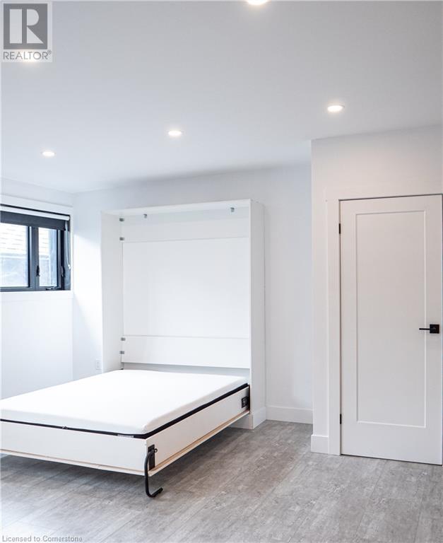 284 James Street N Unit# 4, Hamilton, Ontario  L8R 2L3 - Photo 3 - 40670707