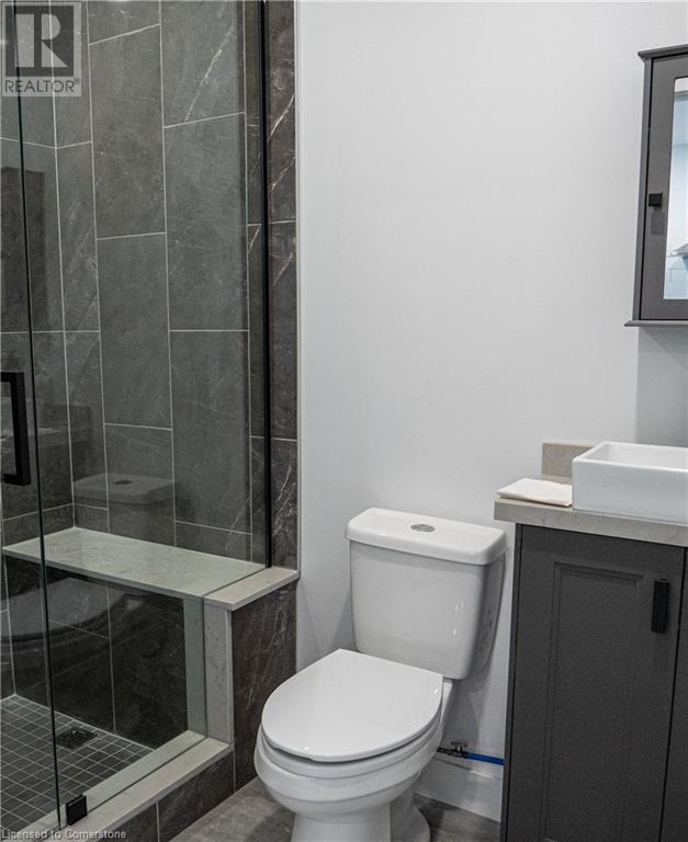 284 James Street N Unit# 5, Hamilton, Ontario  L8R 2L3 - Photo 3 - 40670764