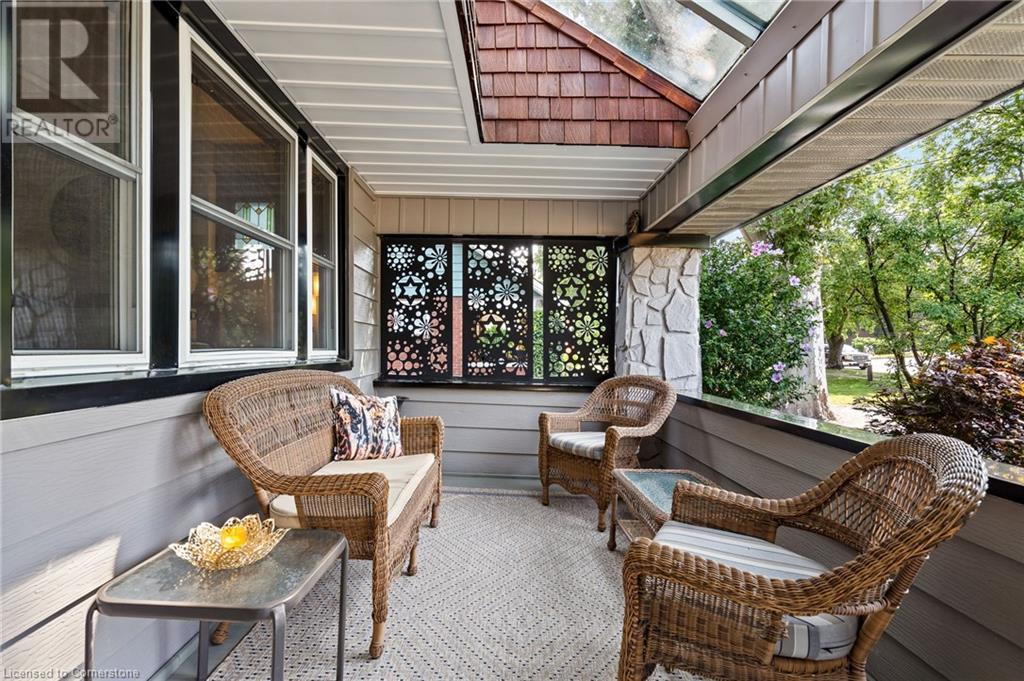 369 Queenston Street, St. Catharines, Ontario  L2P 2Y1 - Photo 5 - 40678735