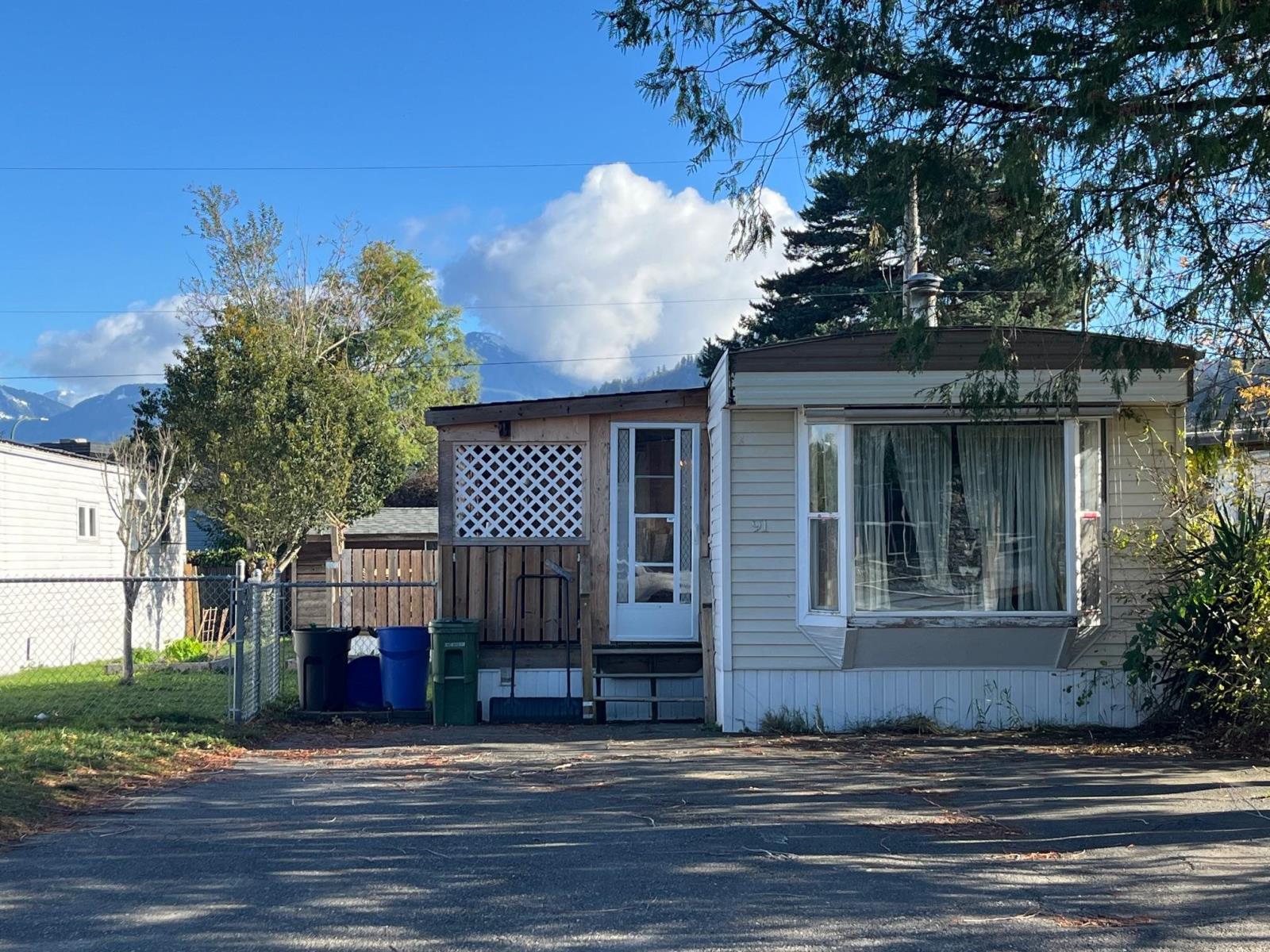 Property at 91 45640 WATSON ROAD image 1