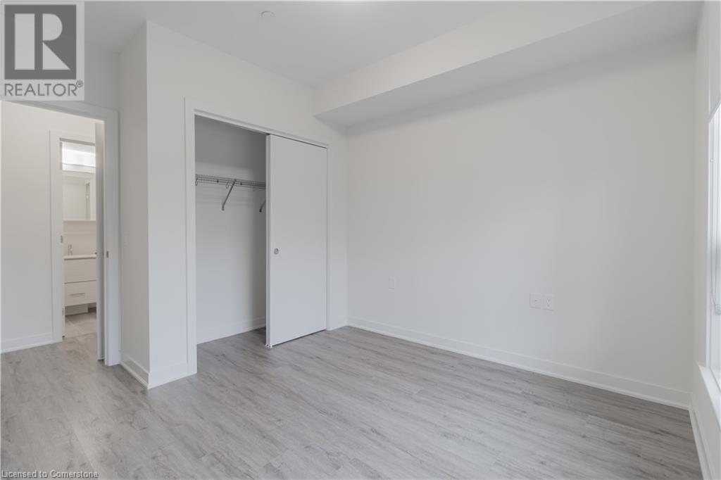 340 Plains Road E Unit# 411Burlington, Ontario  L7T 0C2 - Photo 19 - 40678623