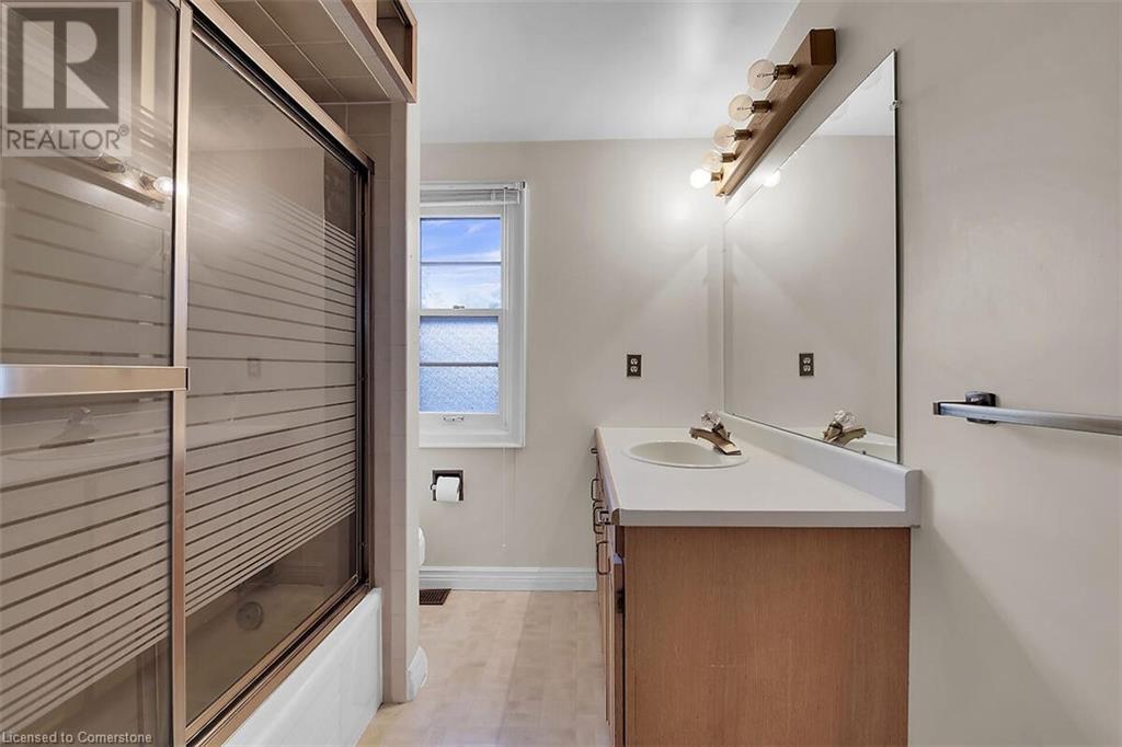 25 Sunning Hill Avenue, Hamilton, Ontario  L8T 1B3 - Photo 23 - 40678748