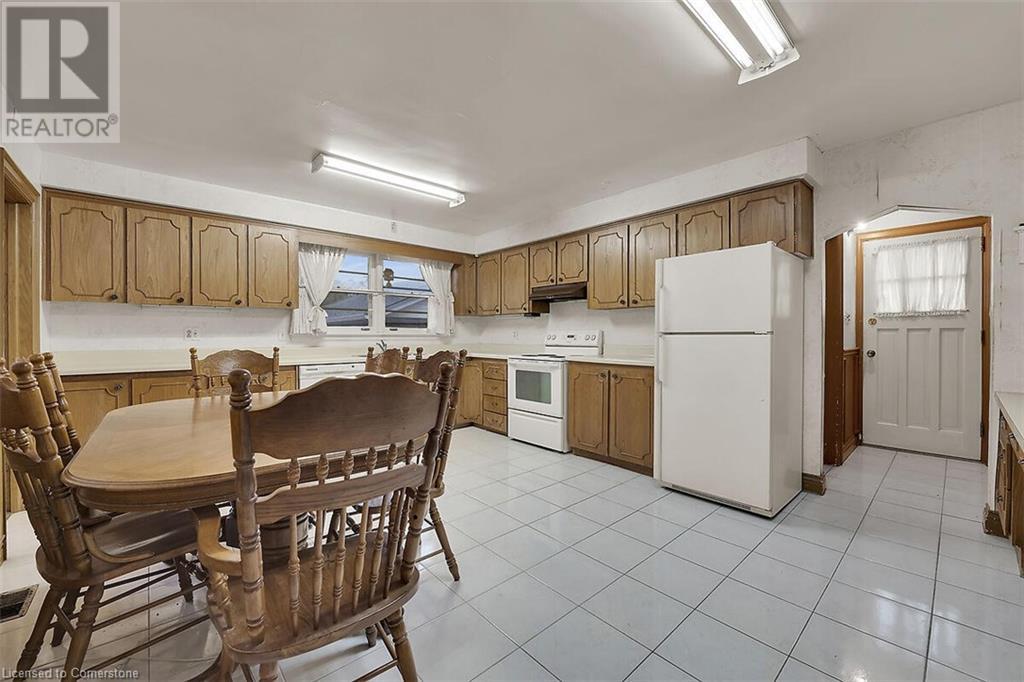 25 Sunning Hill Avenue, Hamilton, Ontario  L8T 1B3 - Photo 9 - 40678748