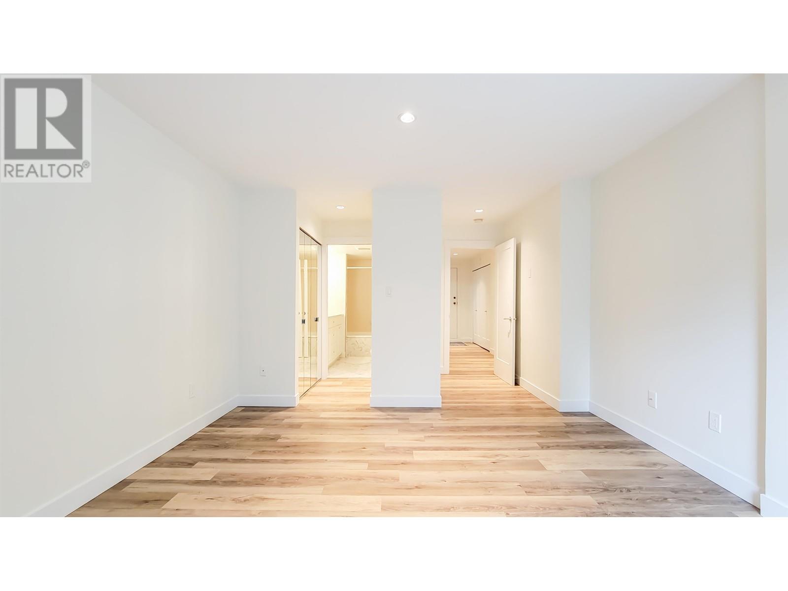 208 2733 ATLIN PLACE