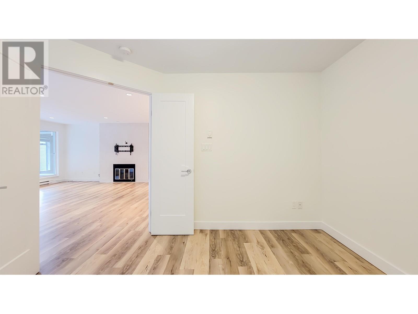 208 2733 ATLIN PLACE