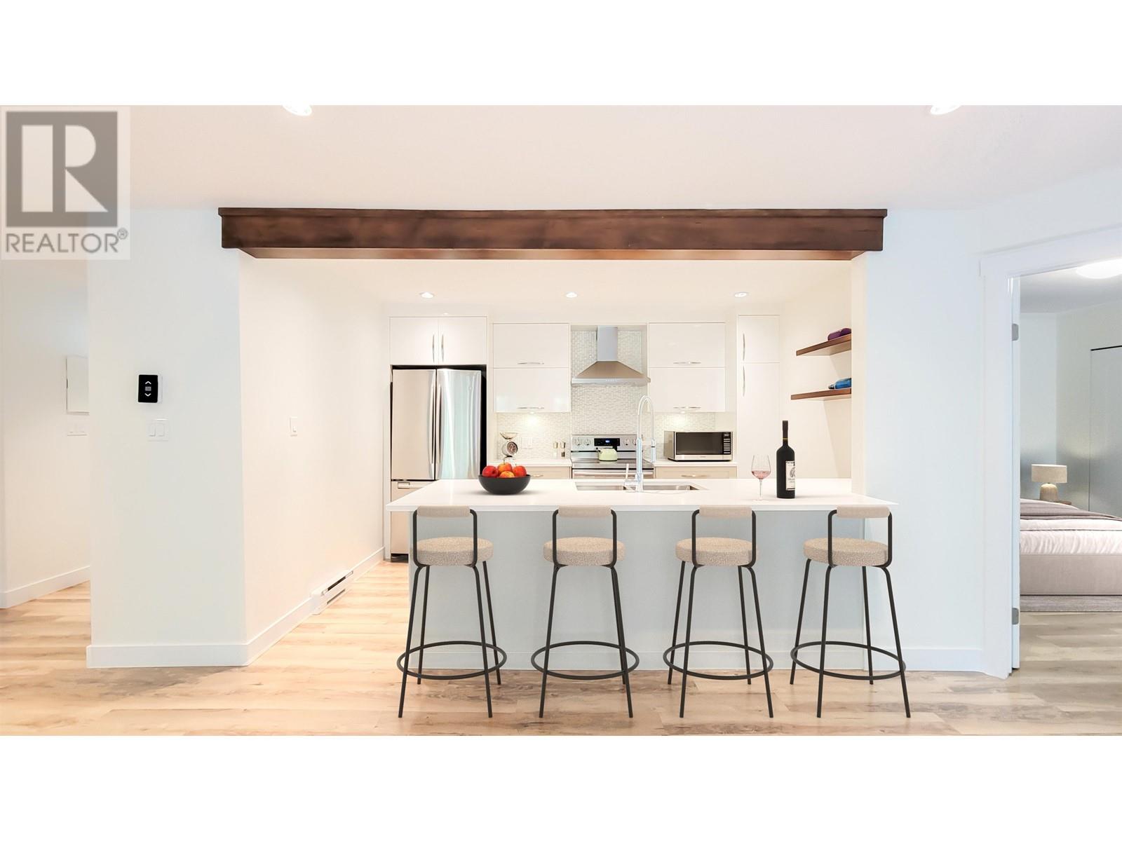 208 2733 ATLIN PLACE