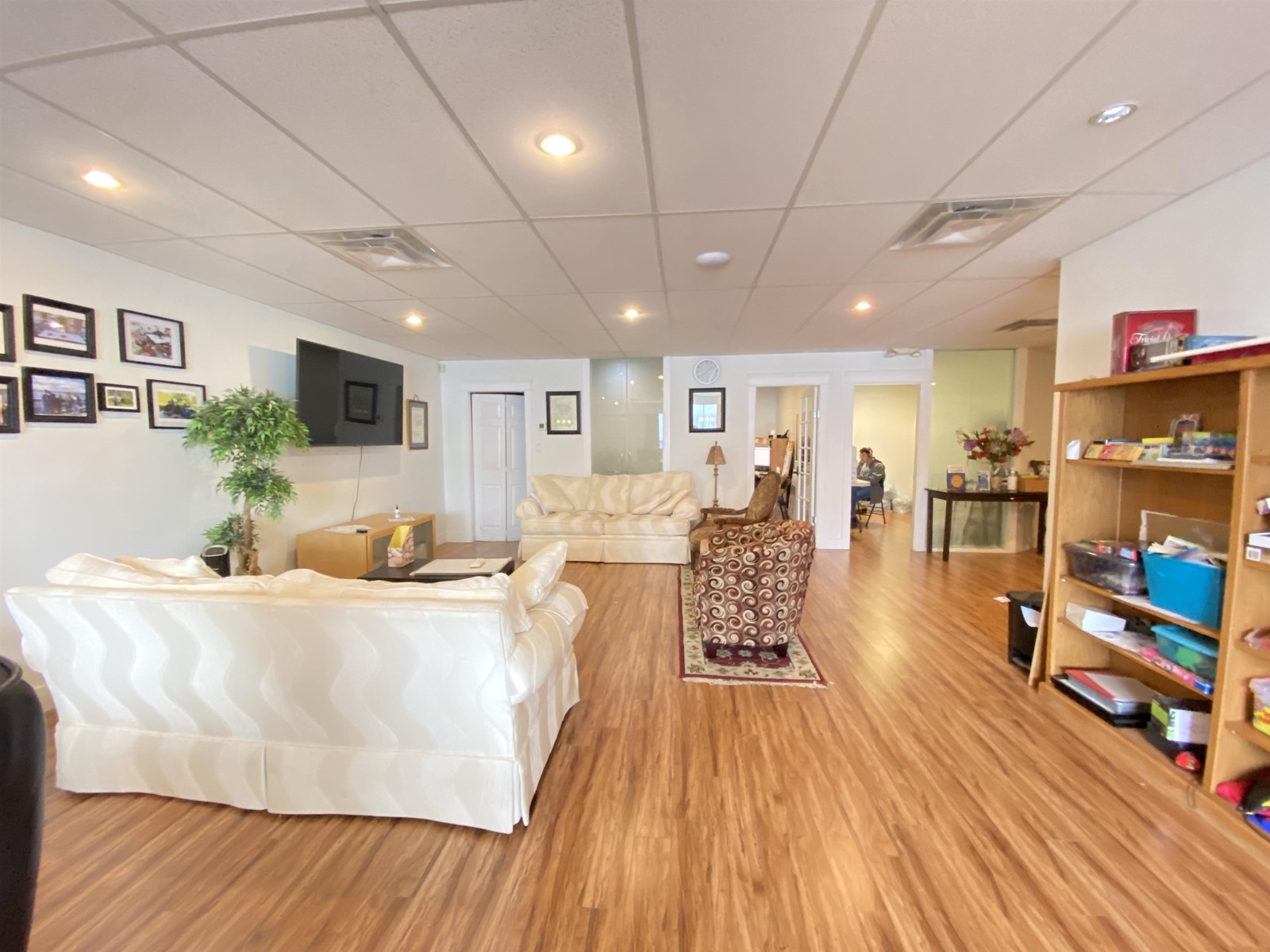 205 12837 76 Avenue, Surrey, British Columbia  V3W 2V3 - Photo 6 - C8064518