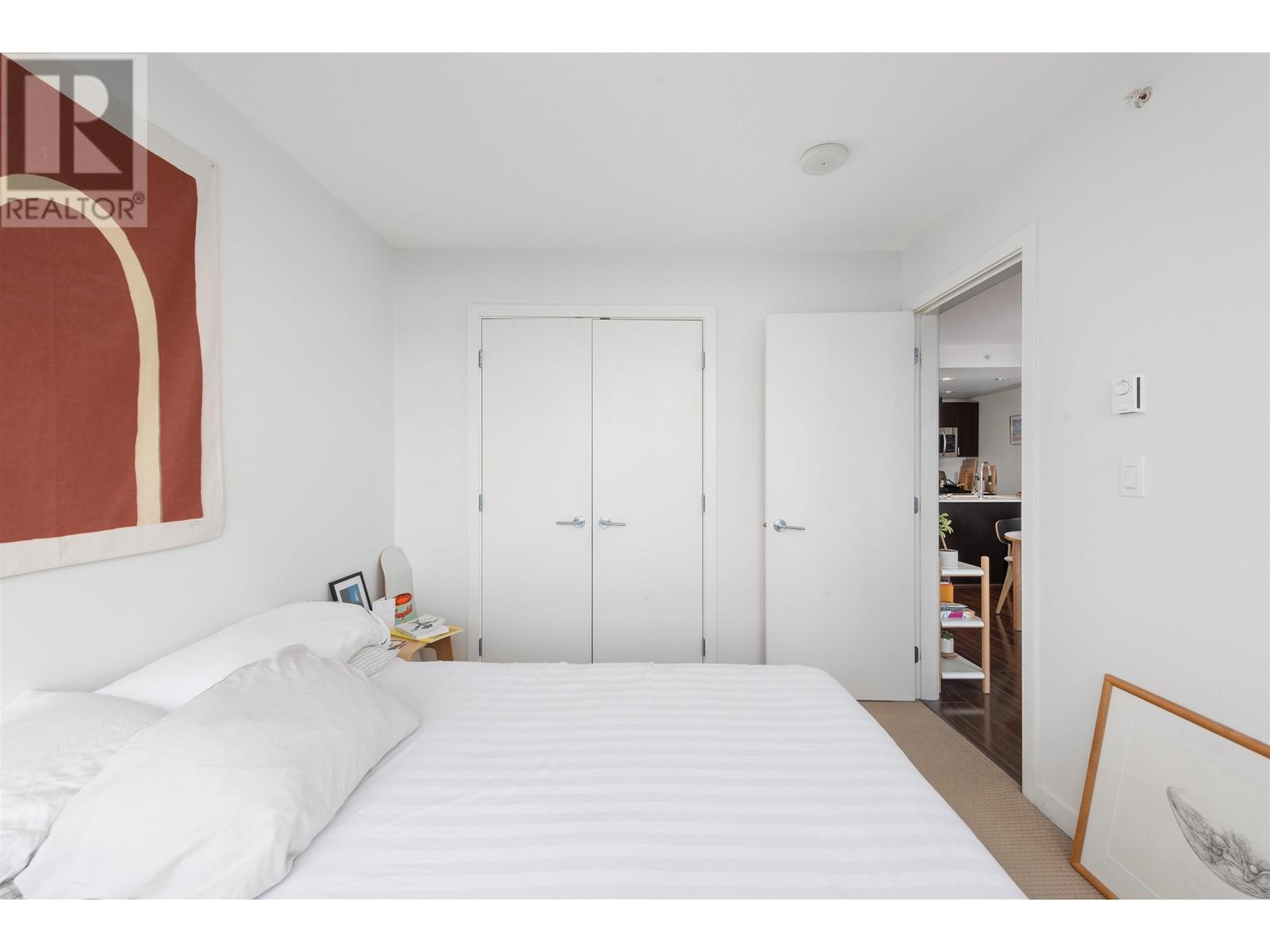 Listing Picture 12 of 26 : 2008 4815 ELDORADO MEWS, Vancouver / 溫哥華 - 魯藝地產 Yvonne Lu Group - MLS Medallion Club Member