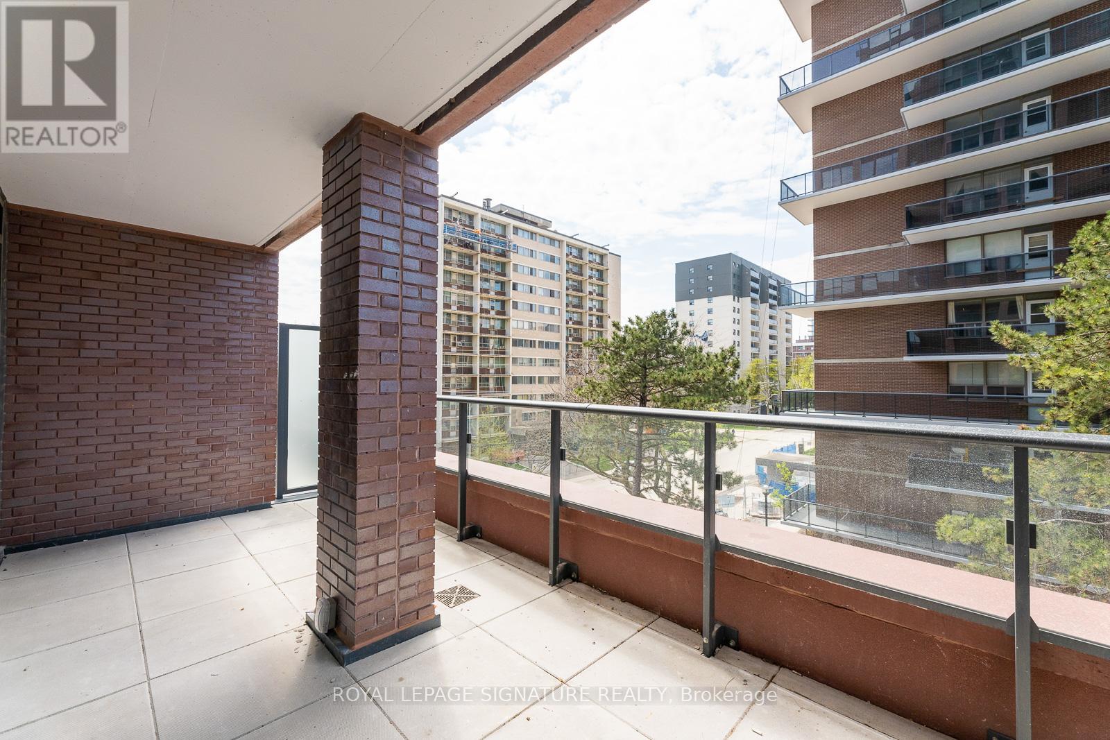 210 - 28 Ann Street, Mississauga, Ontario  M3C 0H5 - Photo 20 - W10429416