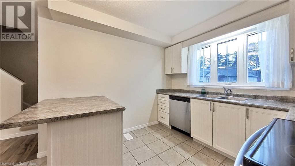 184 Maitland Street, Kitchener, Ontario  N2R 0C3 - Photo 19 - 40678509